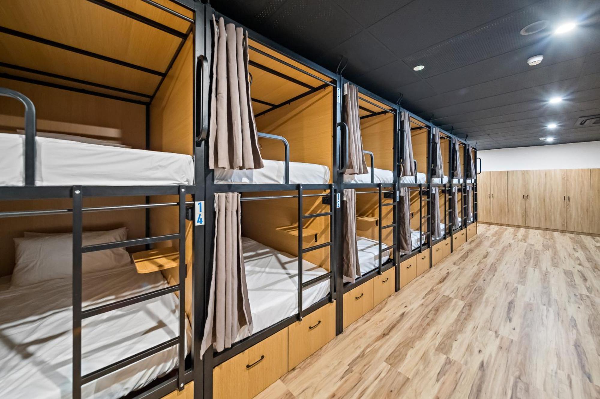 The Pier Pods On The Water- 50M From Townsville Bus Terminal And Ferry Terminal- Passport Id Requried Eksteriør billede