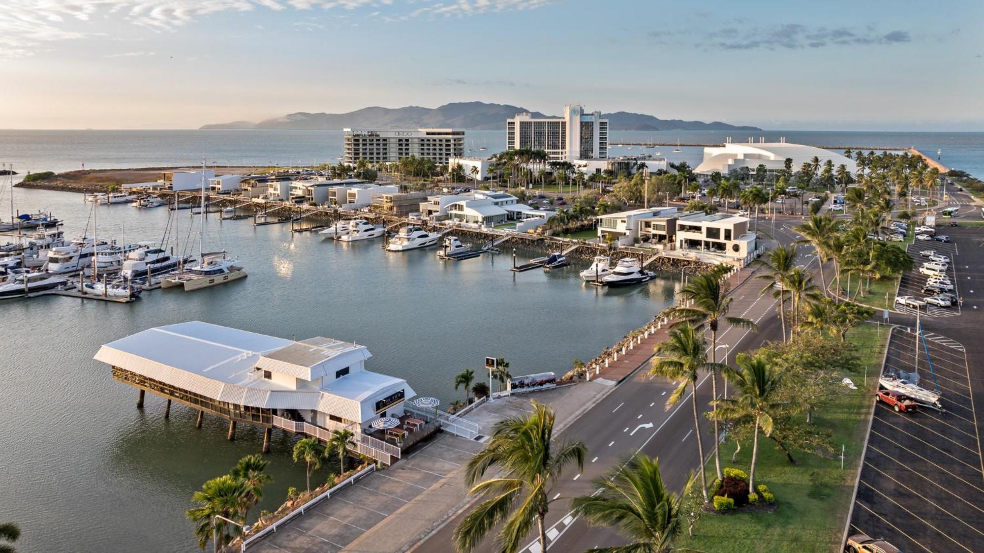 The Pier Pods On The Water- 50M From Townsville Bus Terminal And Ferry Terminal- Passport Id Requried Eksteriør billede